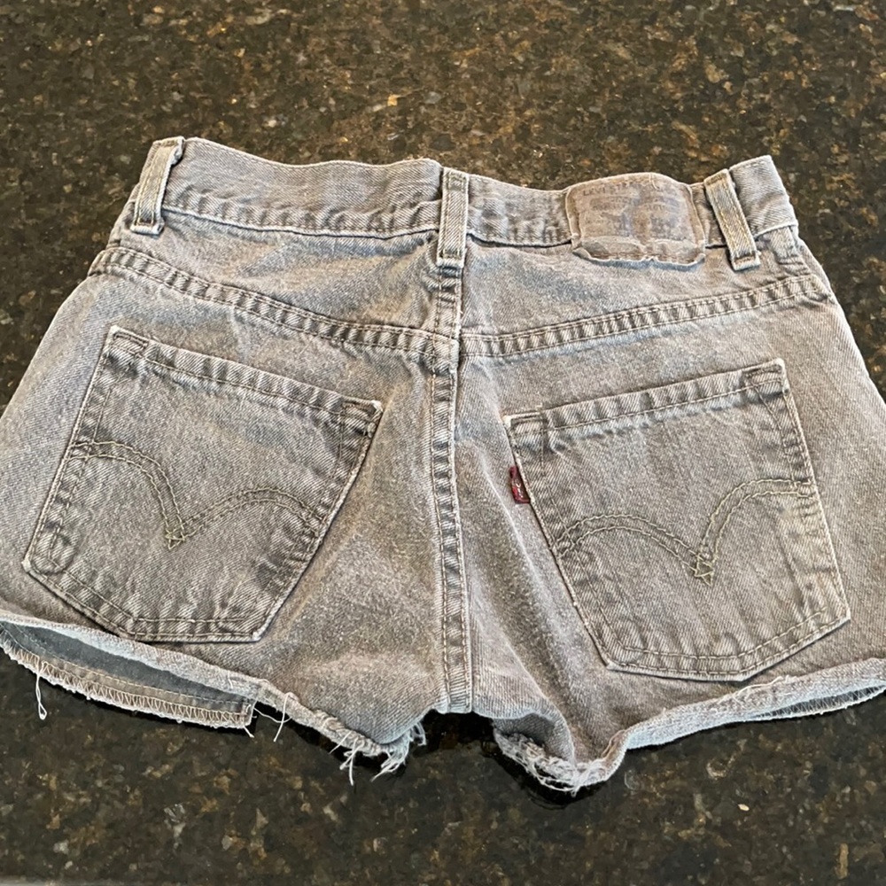 Levi’s vintage cut off jean shorts, size 27